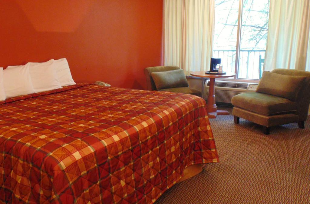 Terrace Inn On The Water Gatlinburg Pokoj fotografie